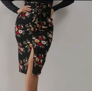 Gorgeous High Waist Lace Up Front Slit Skirt
